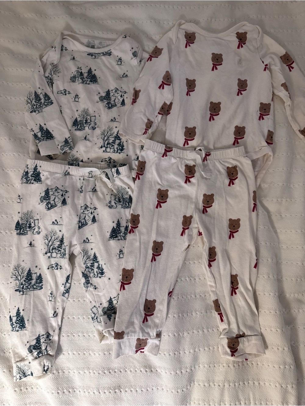 2 GAP Winter Outfits | Long Sleeve Onesie and Pants | 18-24m
